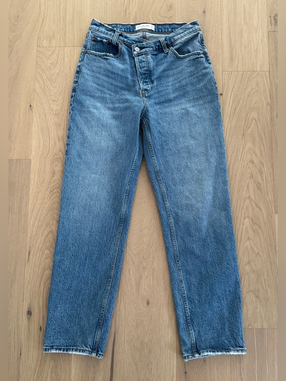 Abercrombie & Fitch The Dad High Rise Jeans - Size 27/4R - Picture 2 of 4